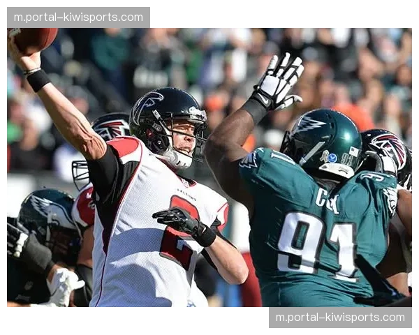 老鹰防守默契提升 新首发阵容与常用收官组合高度重合增强统治